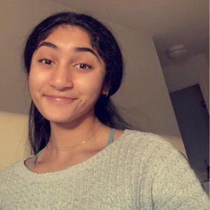 Meet your Posher, Riya
